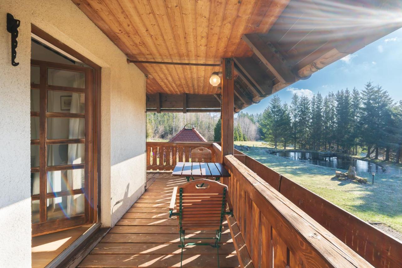 Ferienwohnung Im Hubertushof Фелдберг Екстериор снимка